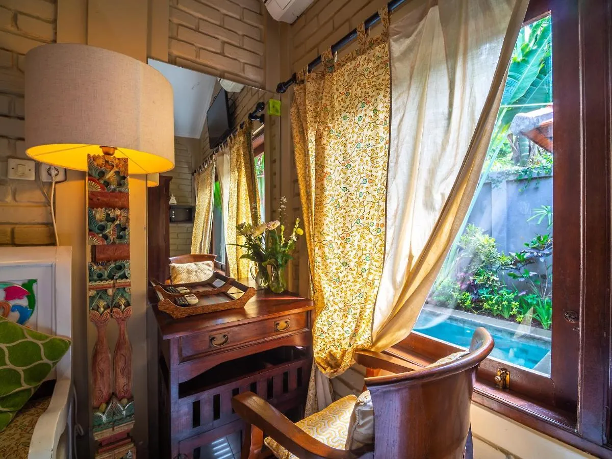 Enjoying Life Villa Near Bintang Supermarket Seminyak