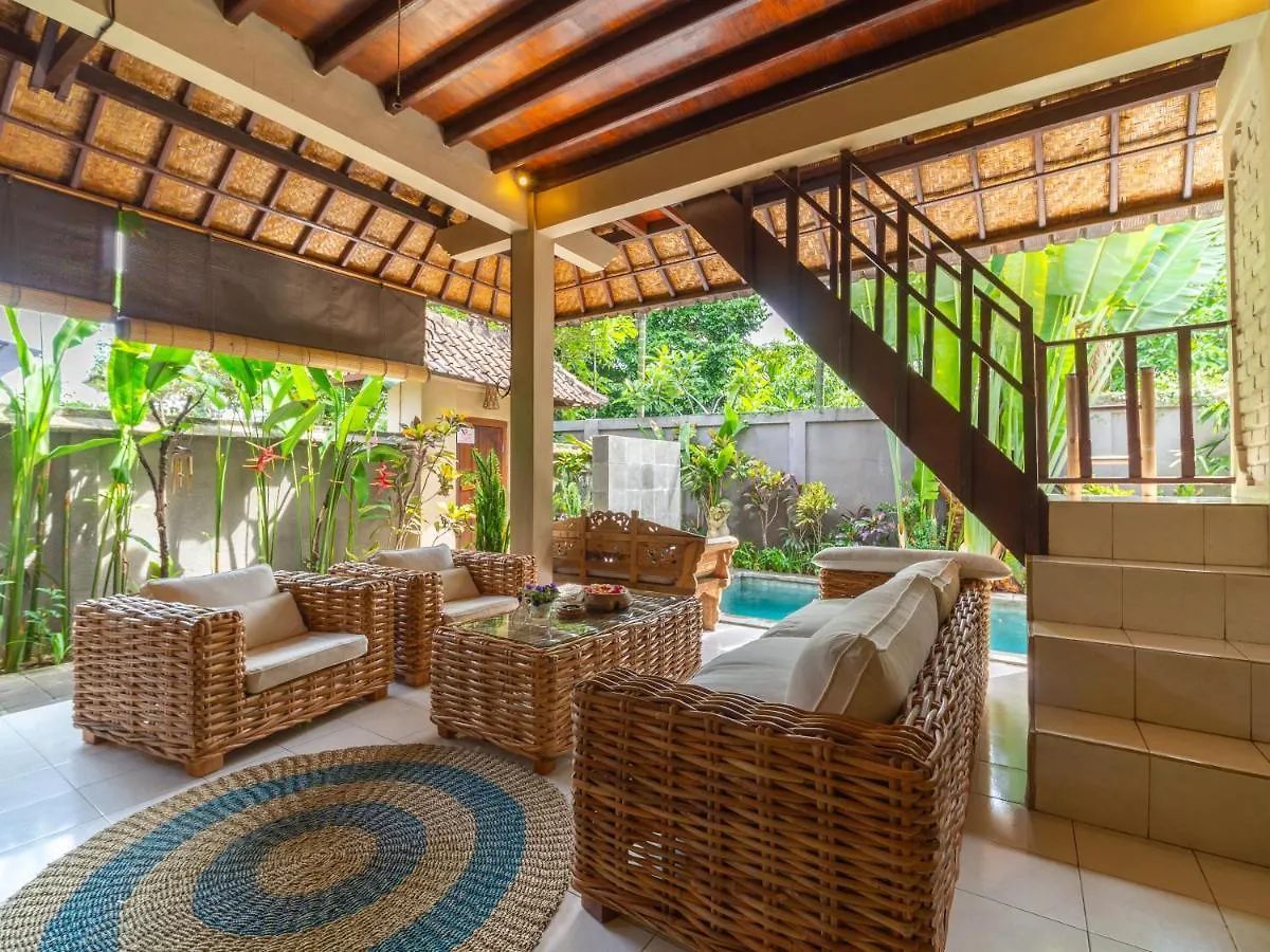 Enjoying Life Villa Near Bintang Supermarket Seminyak