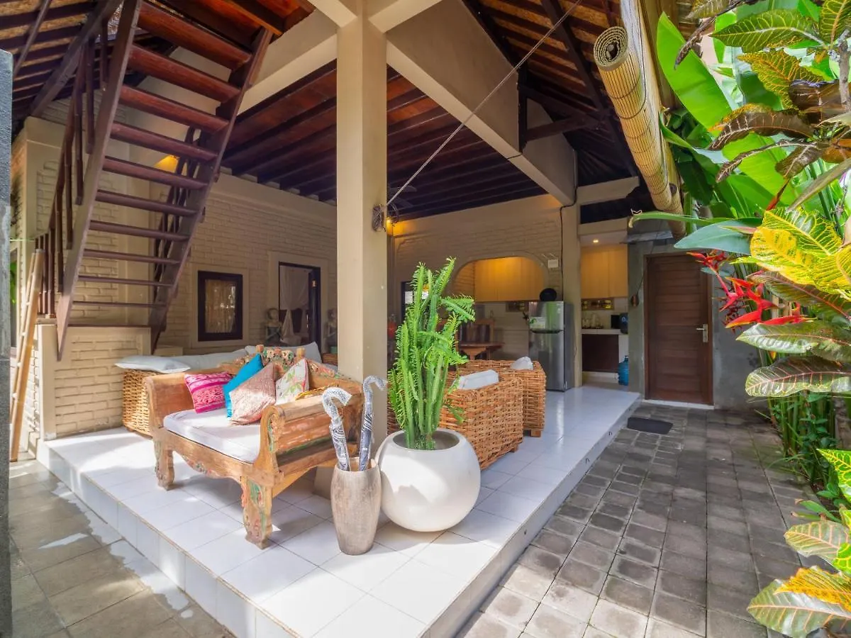 Enjoying Life Villa Near Bintang Supermarket Seminyak